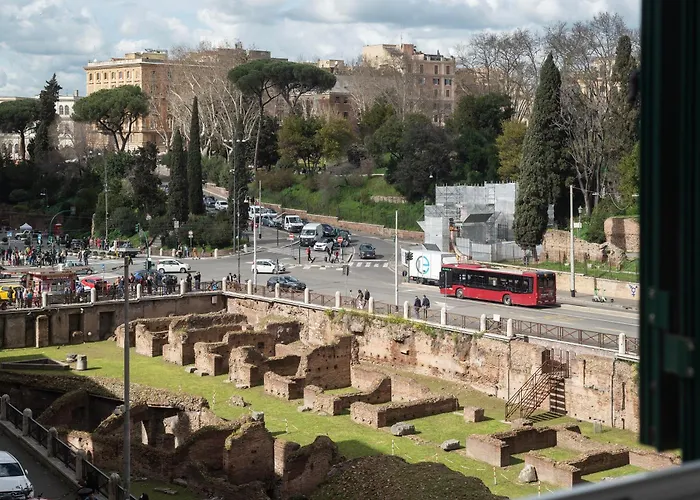 Apartamento Alma At Colosseum Luxury With View Roma